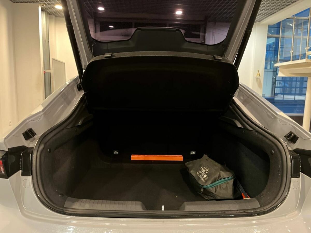 Changan UNI-V б/у, 2023, Роботизированная. Фото: #14