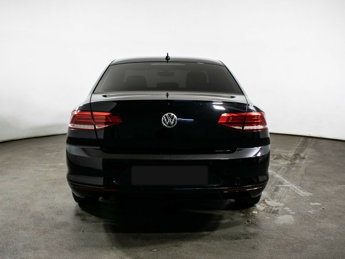 Volkswagen Passat б/у, 2017, Роботизированная. Фото: #5