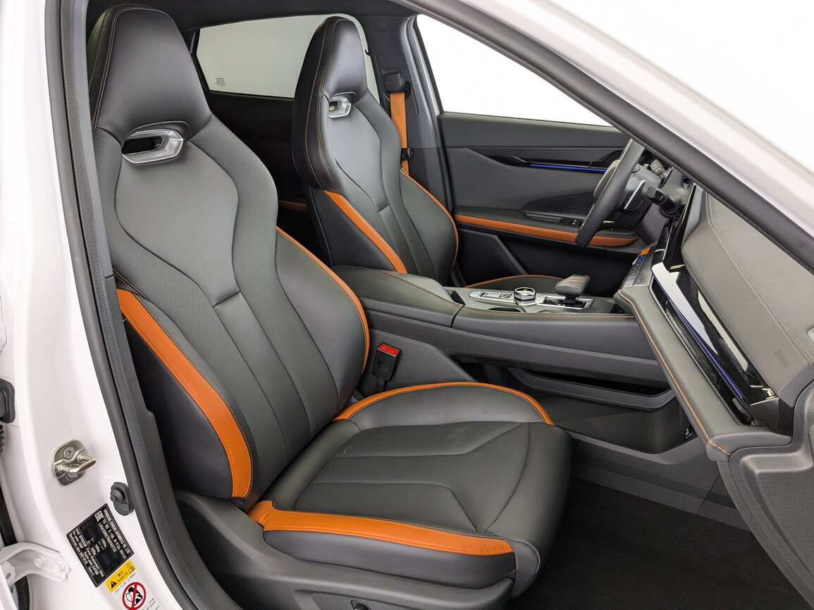 Changan UNI-V б/у, 2023, Роботизированная. Фото: #23