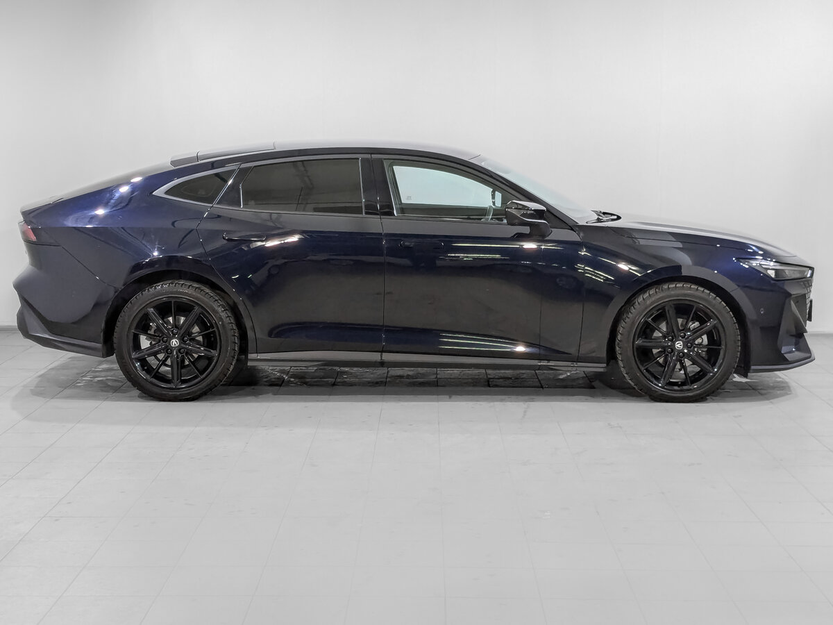 Чанган УНИ-В б/у, 2023, Роботизированная. Фото: #3