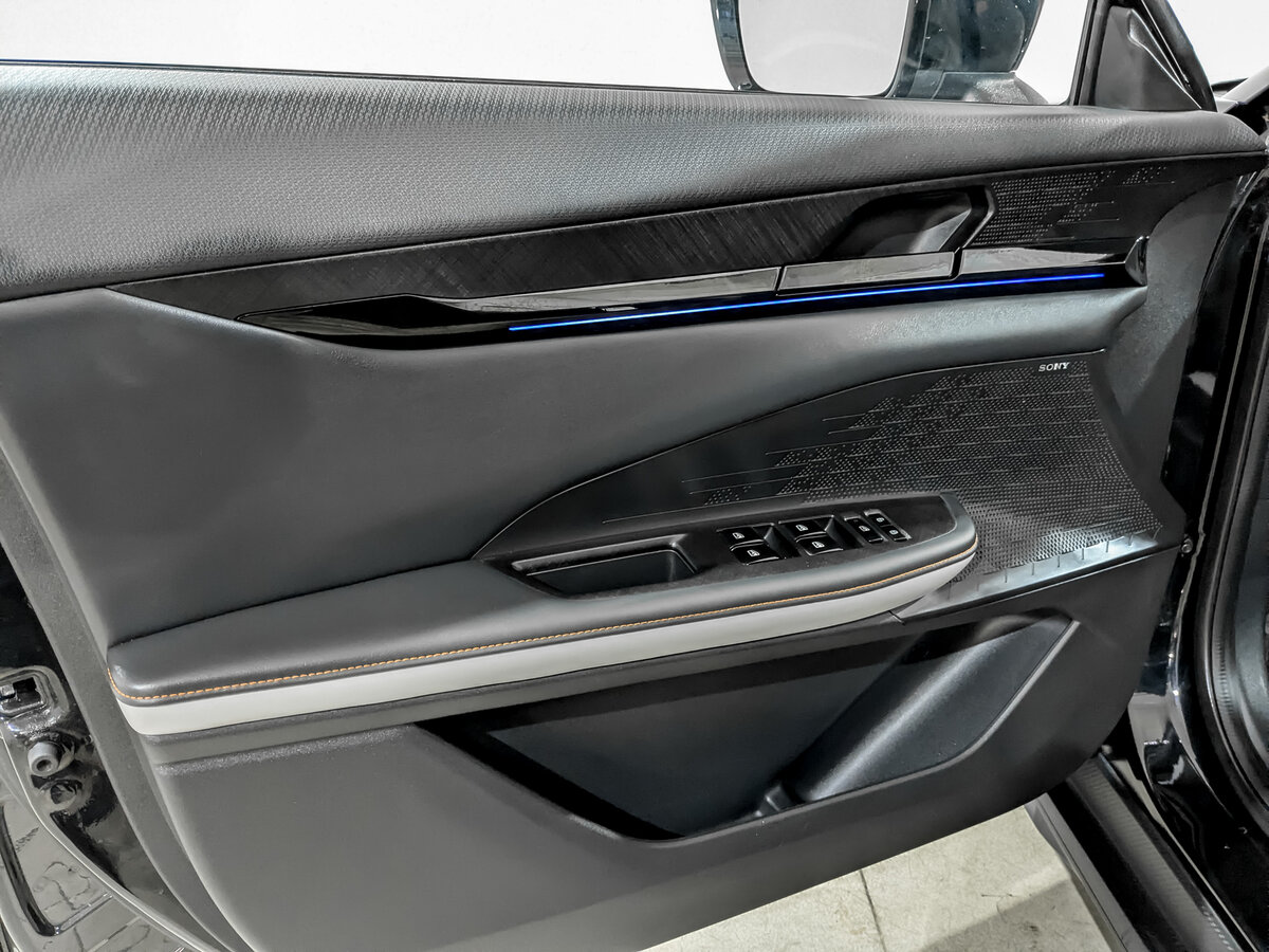 Чанган УНИ-В б/у, 2023, Роботизированная. Фото: #18