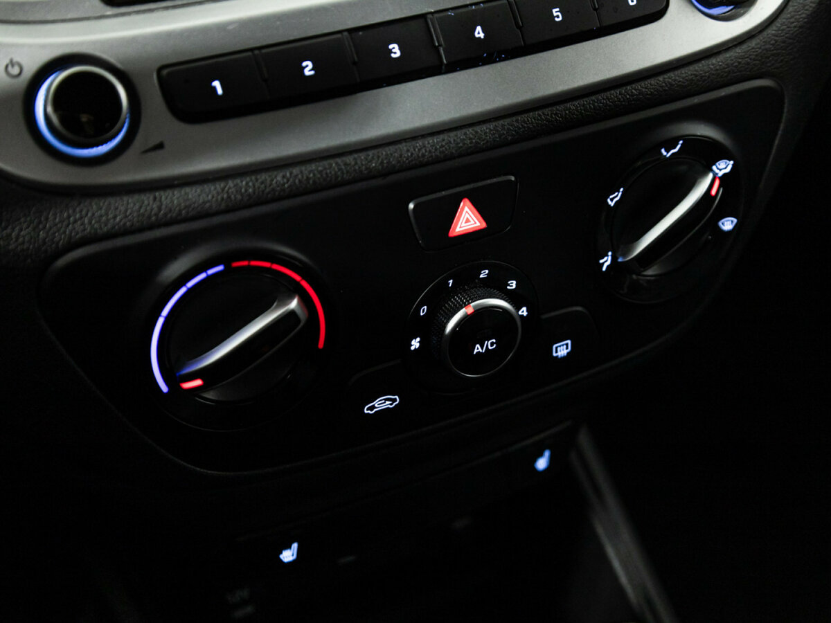 Hyundai Solaris б/у, 2021, Автоматическая. Фото: #13