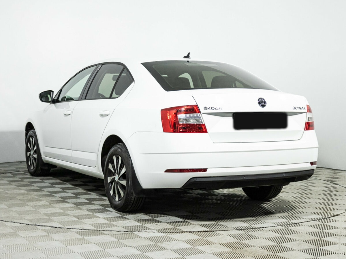 Skoda Octavia б/у, 2018, Механическая. Фото: #5