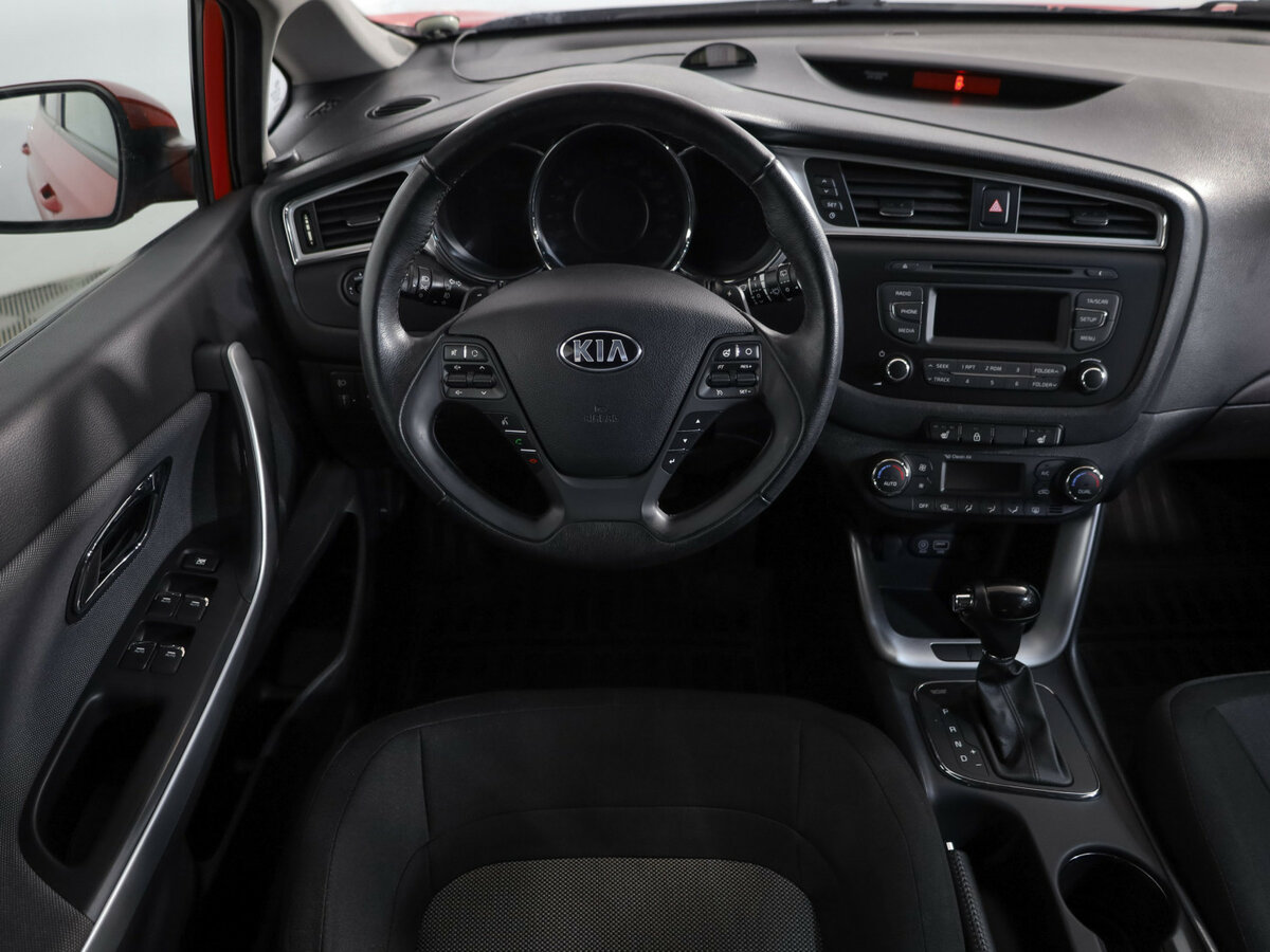 Kia Ceed б/у, 2016, Автоматическая. Фото: #8