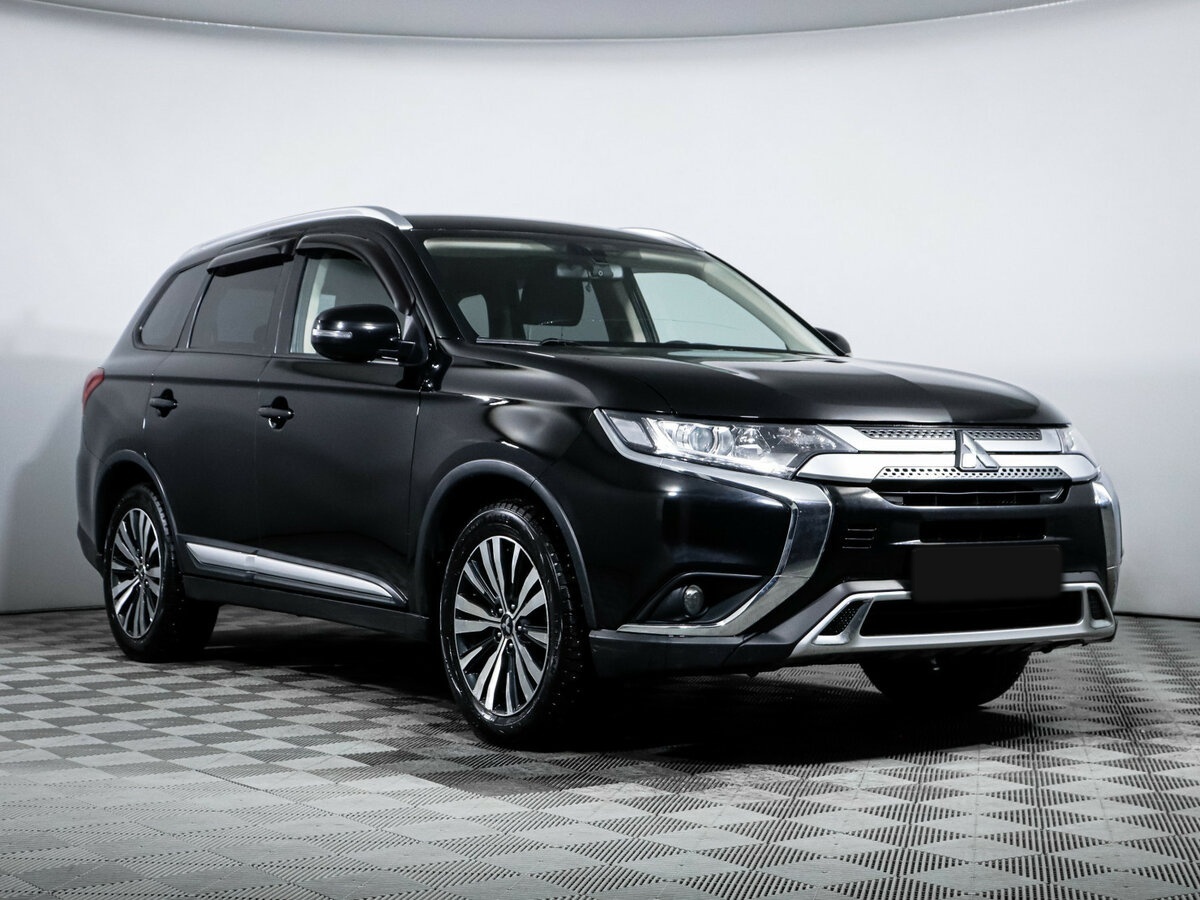 Mitsubishi Outlander б/у, 2019, Вариатор. Фото: #2