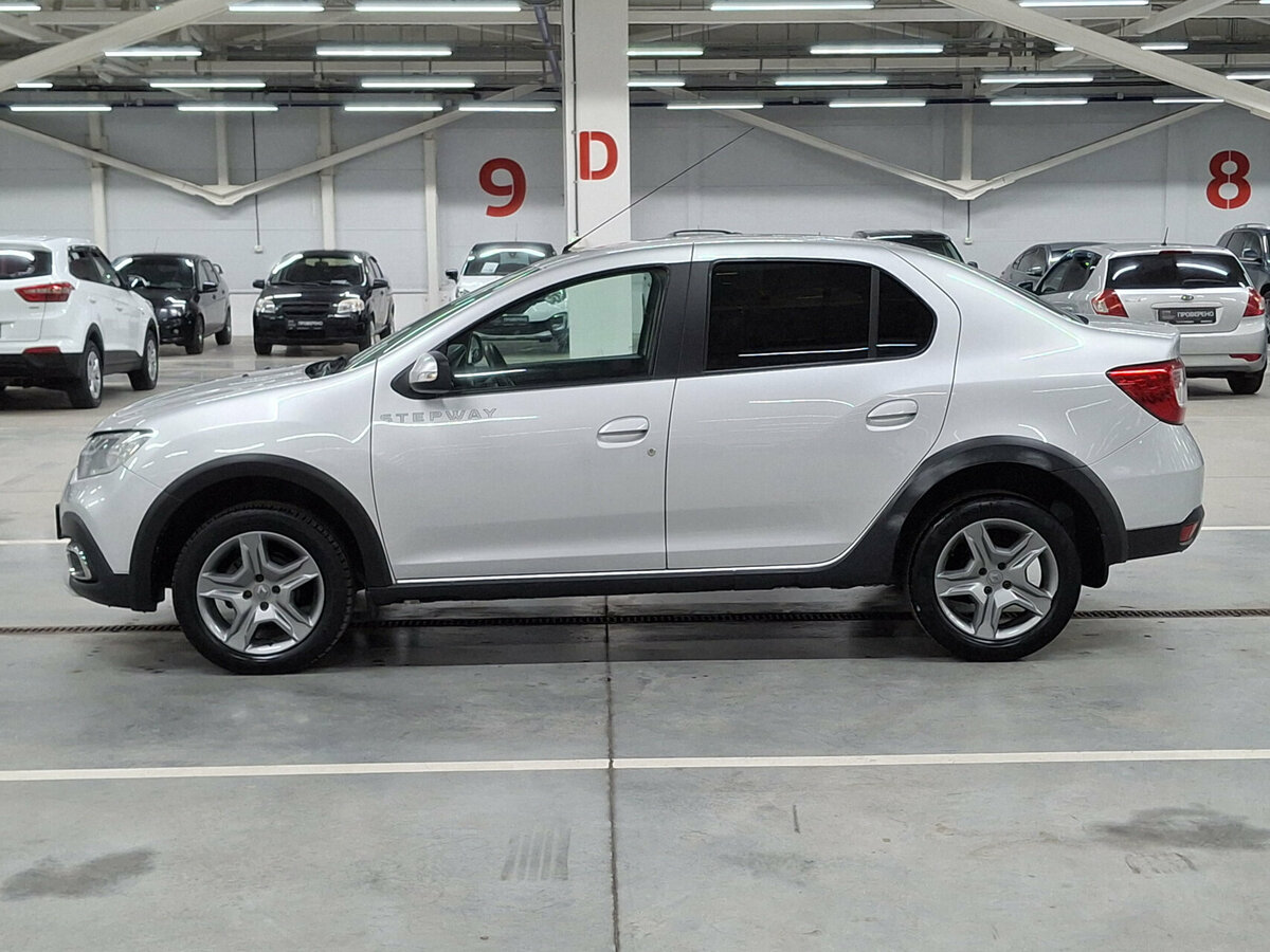 Рено Логан б/у, 2020, Автоматическая. Фото: #7