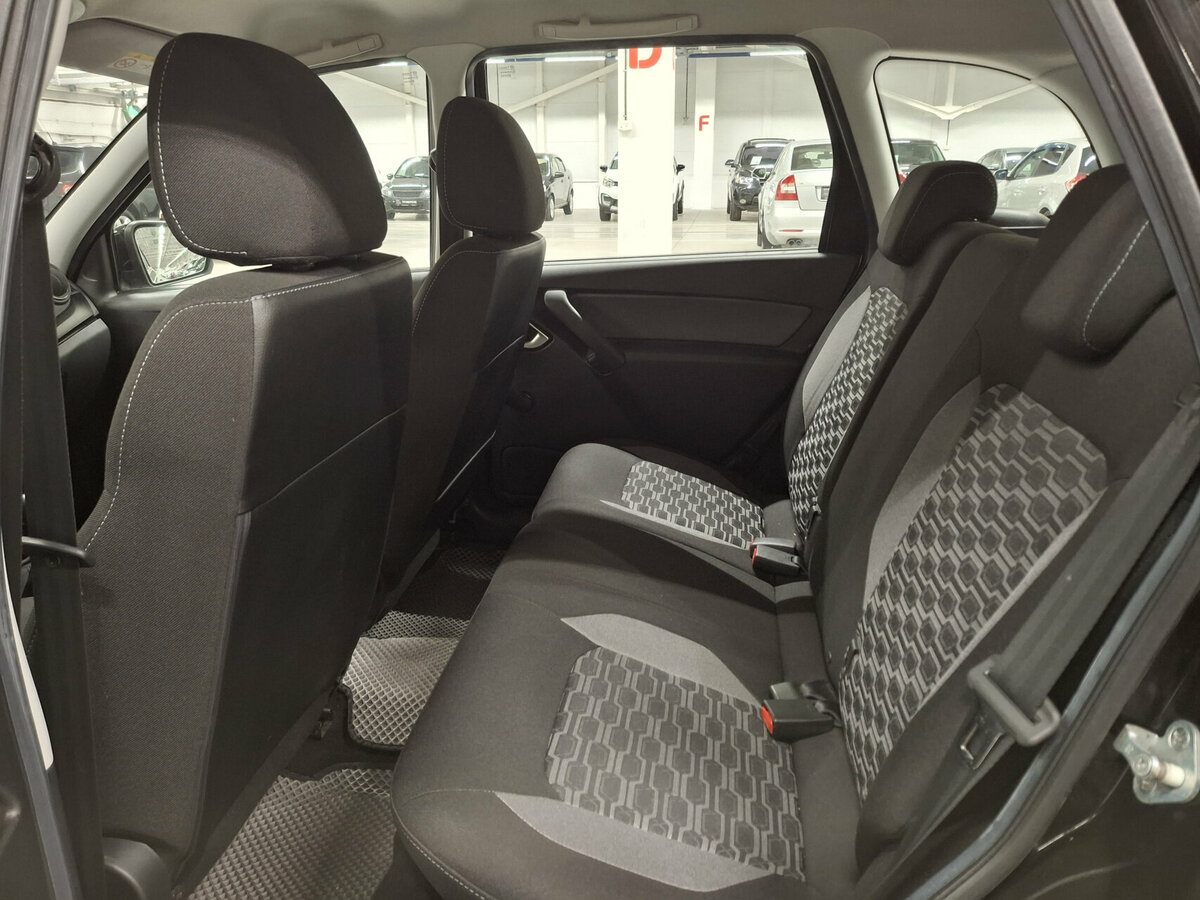 Лада (ВАЗ) Гранта б/у, 2022, Механическая. Фото: #11