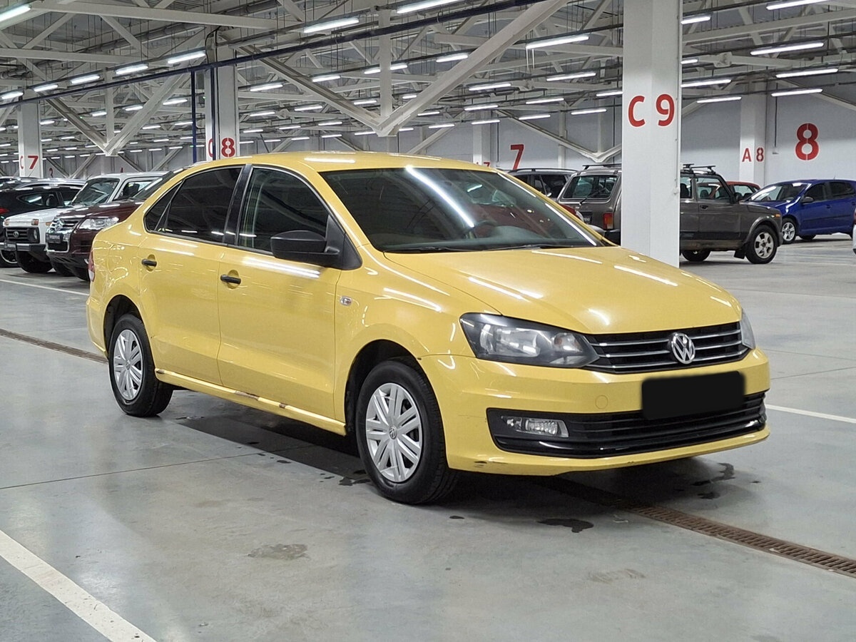 Фольксваген Поло б/у, 2017, Механическая. Фото: #2