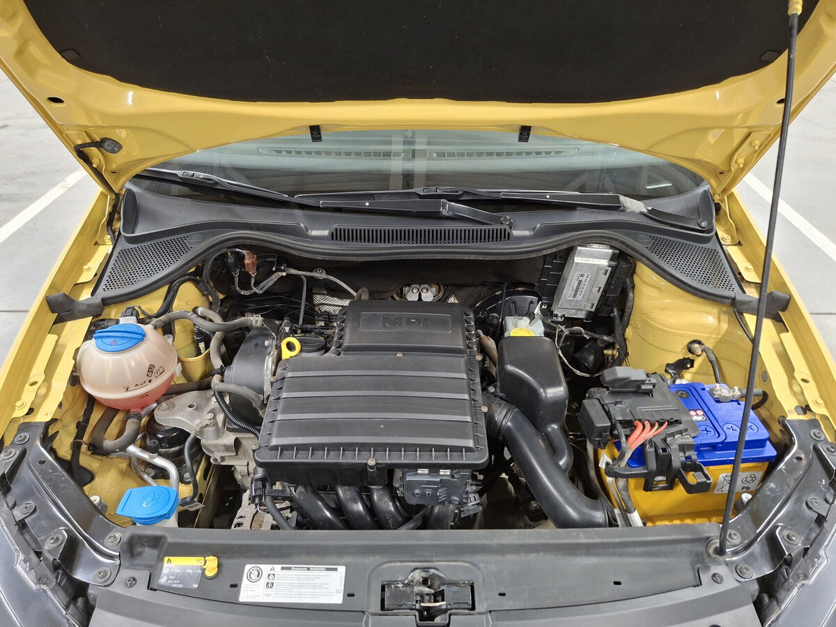 Фольксваген Поло б/у, 2017, Механическая. Фото: #8