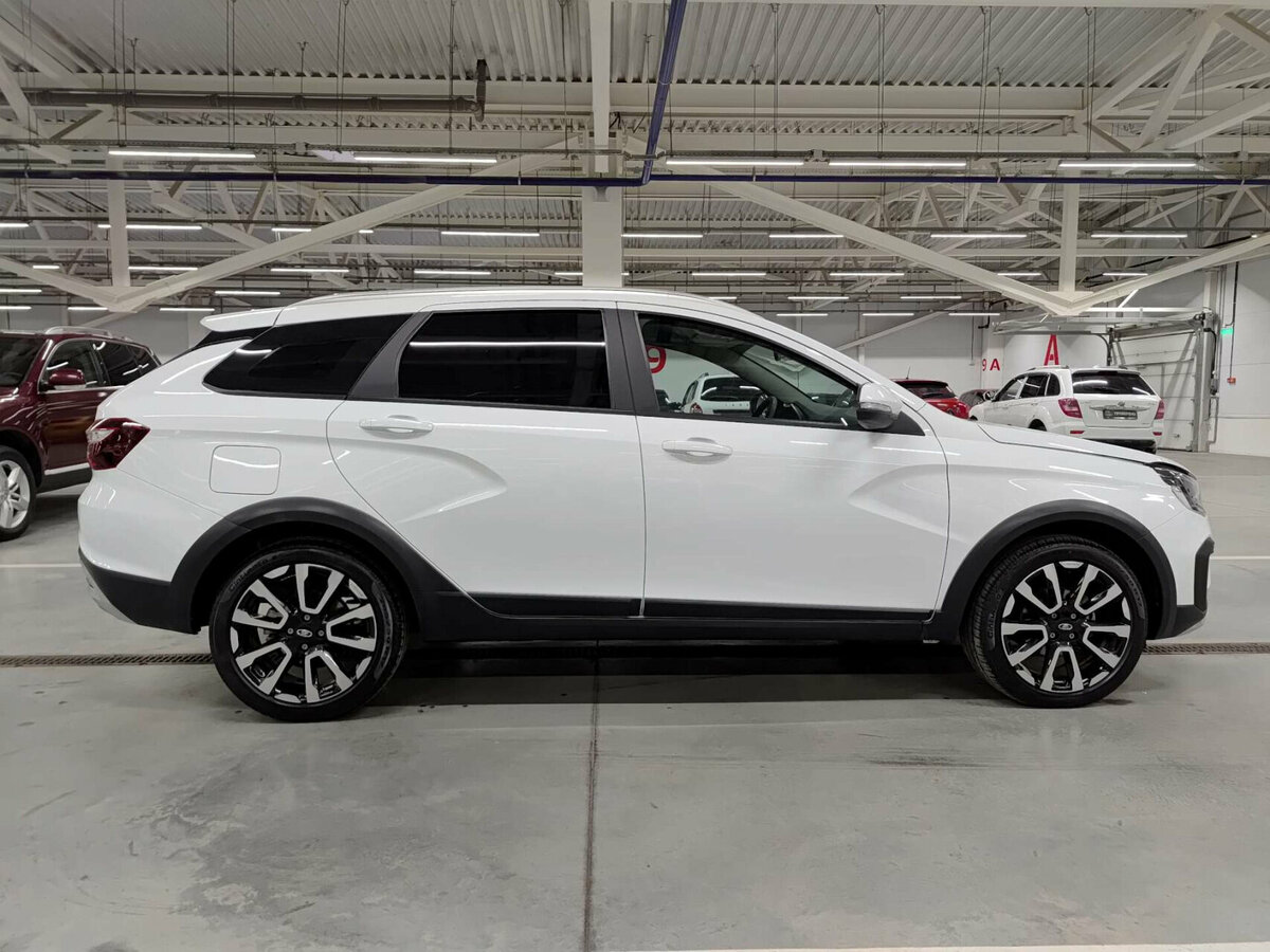 Лада (ВАЗ) Веста б/у, 2024, Вариатор. Фото: #4