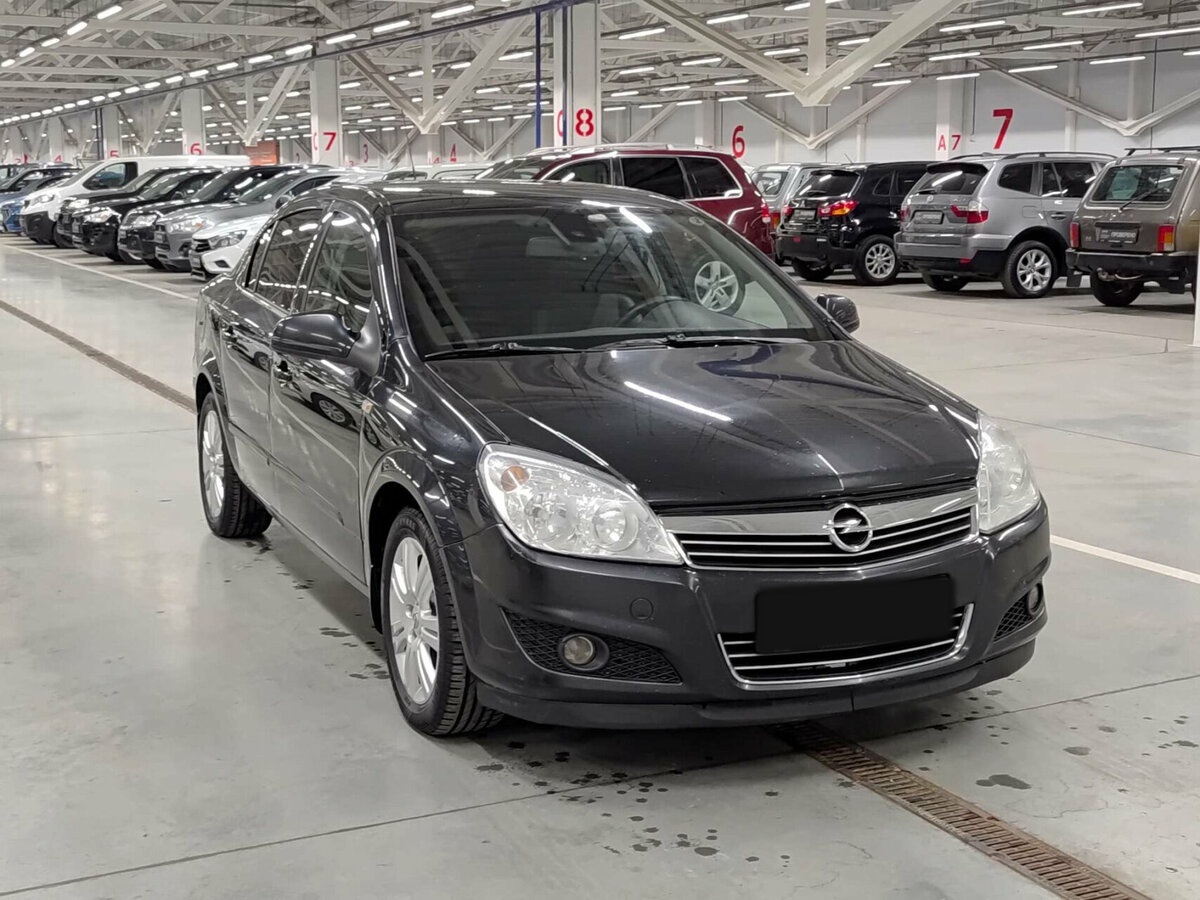 Опель Астра б/у, 2012, Автоматическая. Фото: #2