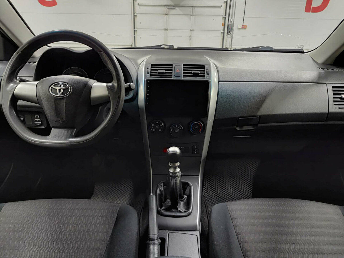 Тойота Королла б/у, 2012, Механическая. Фото: #13