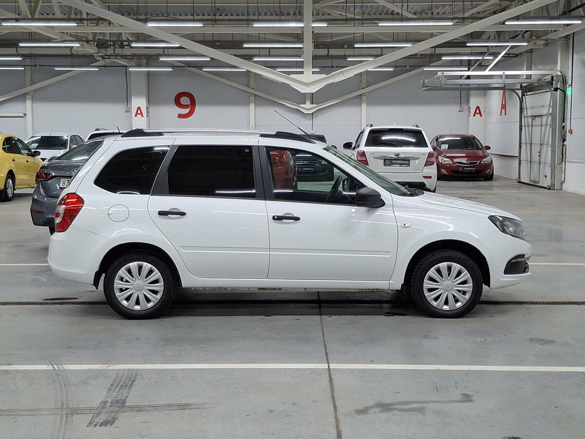 Лада (ВАЗ) Гранта б/у, 2020, Механическая. Фото: #3