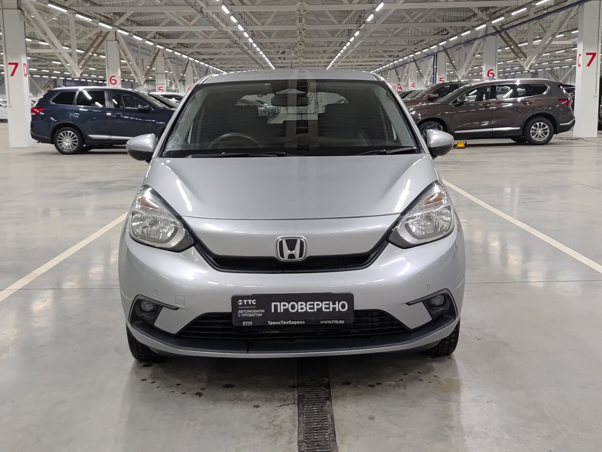 Хонда Фит б/у, 2020, Вариатор. Фото: #1