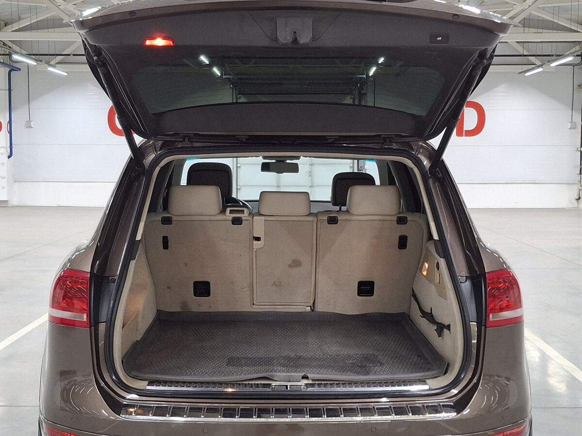 Фольксваген Туарег б/у, 2013, Автоматическая. Фото: #9