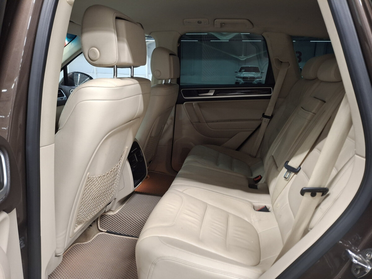 Фольксваген Туарег б/у, 2013, Автоматическая. Фото: #11