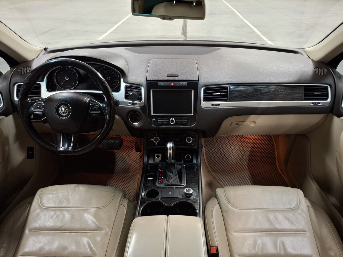 Фольксваген Туарег б/у, 2013, Автоматическая. Фото: #13