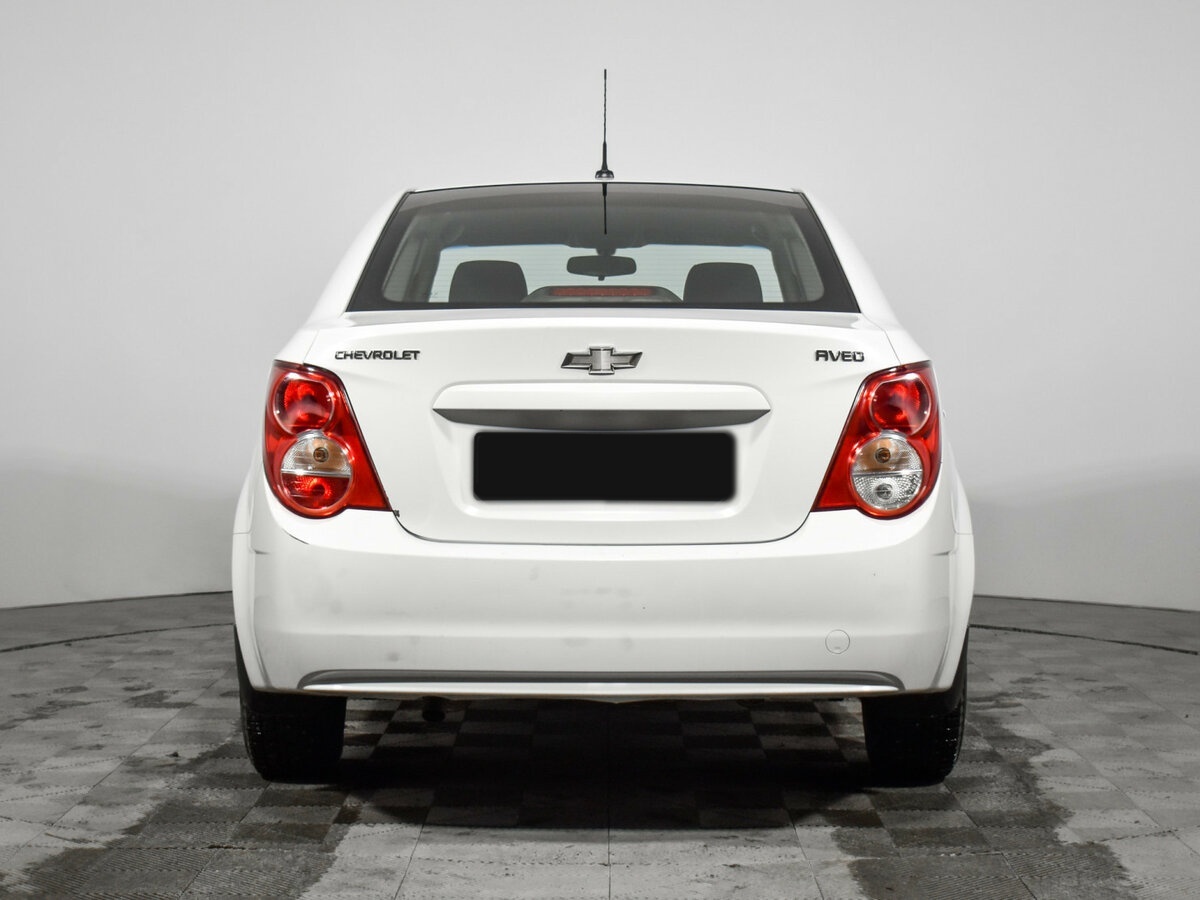 Chevrolet Aveo б/у, 2014, Автоматическая. Фото: #5